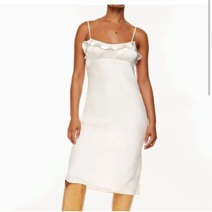Aritzia Wilfred Ovation Dress NWT